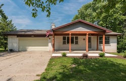 4249 Baumhoff Avenue NW, Comstock Park, MI 49321