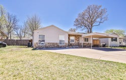 2407 32nd Street, Lubbock, TX 79411