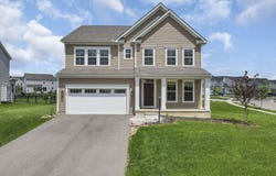592 Courtright Drive E, Pickerington, OH 43147