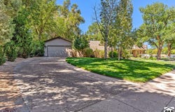 638 Cleveland St, Pueblo, CO 81004