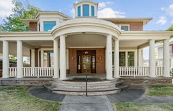 517 4th St, Boonville, MO 65233