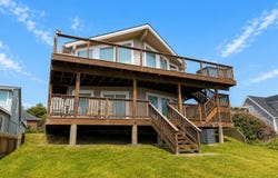 6245 NW Logan Rd, Lincoln City, OR 97367