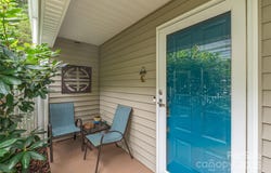2 Stuart Circle, Asheville, NC 28804