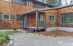 17561 E PERIMETER RD, Athol, ID 83801