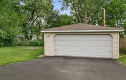 15403 Cherry Lane, Markham, IL 60428