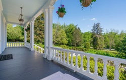 381 W Neck Road, Lloyd Harbor, NY 11743