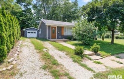 460 S PROSPECT Street, Waverly, IL 62692