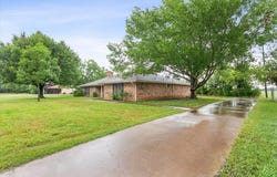504 N Emerson Street, Mart, TX 76664