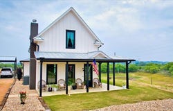 706 Taylor, Llano, TX 78643