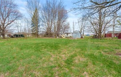 950 106th Avenue, Plainwell, MI 49080