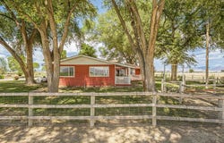 1550 P Road, Loma, CO 81524