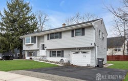 72 Carlton Avenue, Piscataway, NJ 08854