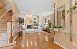 1 Emery Road, Bedford, MA 01730
