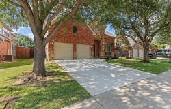 2609 Pine Trail Drive, Little Elm, TX 75068