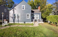 718 N Central Avenue, Rockford, IL 61101