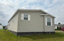 57613 Fuller Ct, Lenox, MI 48048
