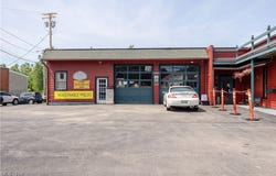 745 E Main Street, Geneva, OH 44041