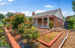 8031 NEW RIGGS ROAD, HYATTSVILLE, MD 20783
