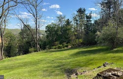 25 COLEMAN HILL Road, WASHINGTON, NJ 07882