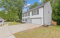 285 Camden Park Drive, Lawrenceville, GA 30046