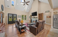 5230 Esquire Estates Road, Mabank, TX 75156