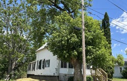 11 Sunnyside Street, Houlton, ME 04730