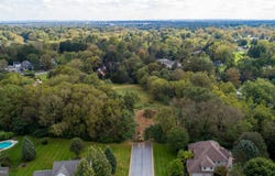 1922 PICKERING TRAIL, LANCASTER, PA 17601