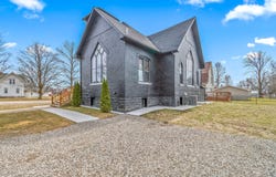 30991 Church Street, Leonidas, MI 49066