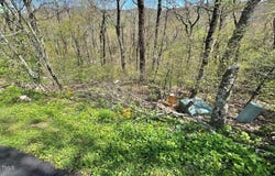 266 Little Sugar Lane, Sugar Mountain, NC 28604
