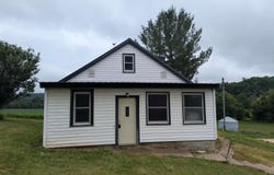 500 Smith Road, Postville, IA 52162