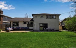 567 Cottonwood Drive, Amherst, NY 14221