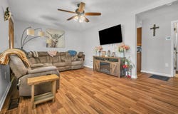 99 Lonoke Rd, Morrilton, AR 72110