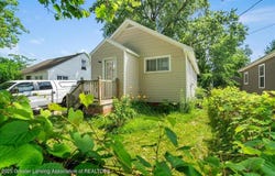 629 S Foster Avenue, Lansing, MI 48912