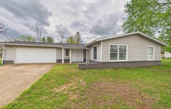 401 BOMBER BOULEVARD, Mountain Home, AR 72653