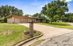 4204 Spruce Terrace Avenue, Waco, TX 76710