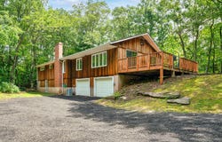 1037 Bartholomew Road, Middletown, CT 06457