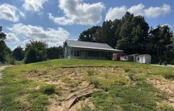 271/273 Fletcher Road, Dyer, TN 38330