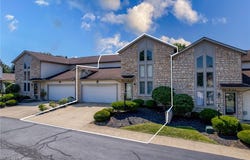 1821 Stone Manor Circle, Brunswick, OH 44212