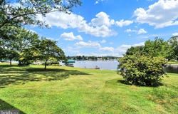 813 HERITAGE DRIVE, GETTYSBURG, PA 17325