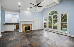 32 Victoria Drive, Rowlett, TX 75088