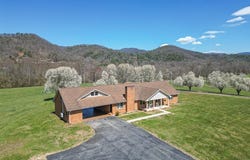 2915 Airport Road, Marble, NC 28905