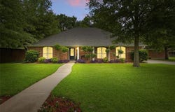 1704 Drake Drive, Commerce, TX 75428