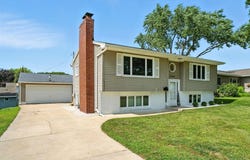 3058 San Salvador, Waterloo, IA 50702