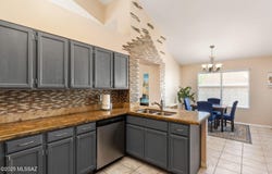 9141 E Bell Cactus Lane, Tucson, AZ 85715