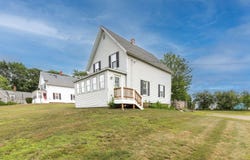 84 Church Street, Rochester, NH 03839