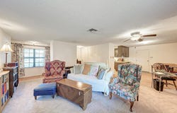 807 Ross CIR, Lockhart, TX 78644