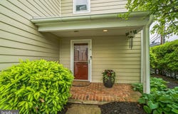 4 BARNES COURT, DOYLESTOWN, PA 18901