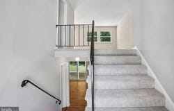 7706 CARRLEIGH Parkway, SPRINGFIELD, VA 22152