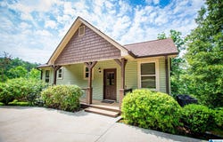 131 LAKE RIDGE DRIVE, WEDOWEE, AL 36278