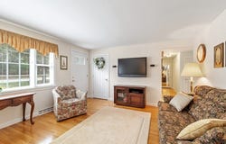 61 Amble Rd, Chelmsford, MA 01824